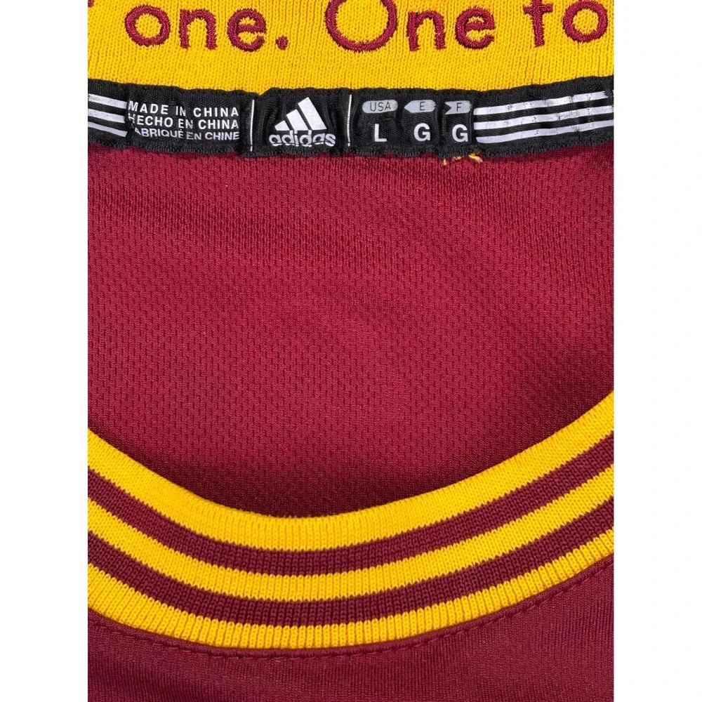Adidas Cleveland Cavaliers Kyrie Irving 2 Jersey Maroon Gold‎ Kids Large NBA